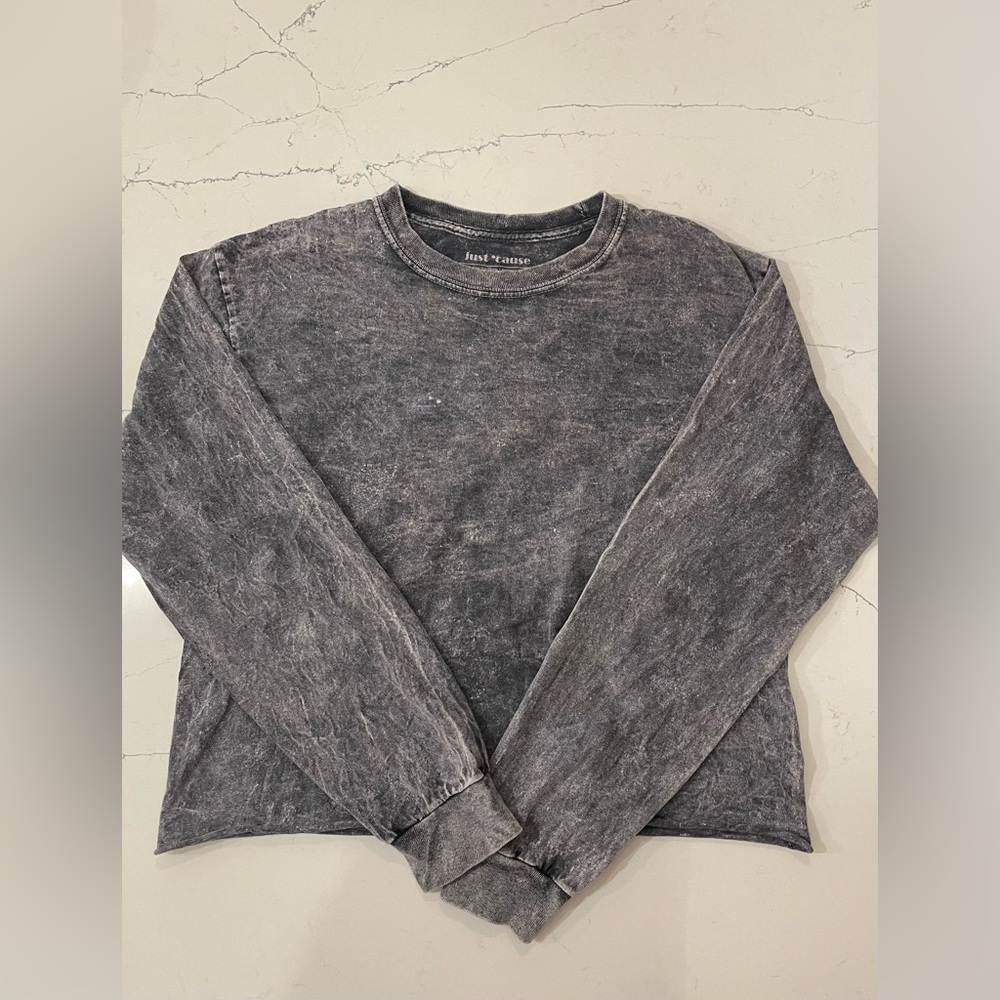 Black Cropped Long Sleeve Top